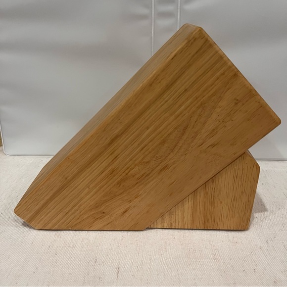 Zwilling J.A. Henckels 16-Slot Knife Block - Picture 3 of 7
